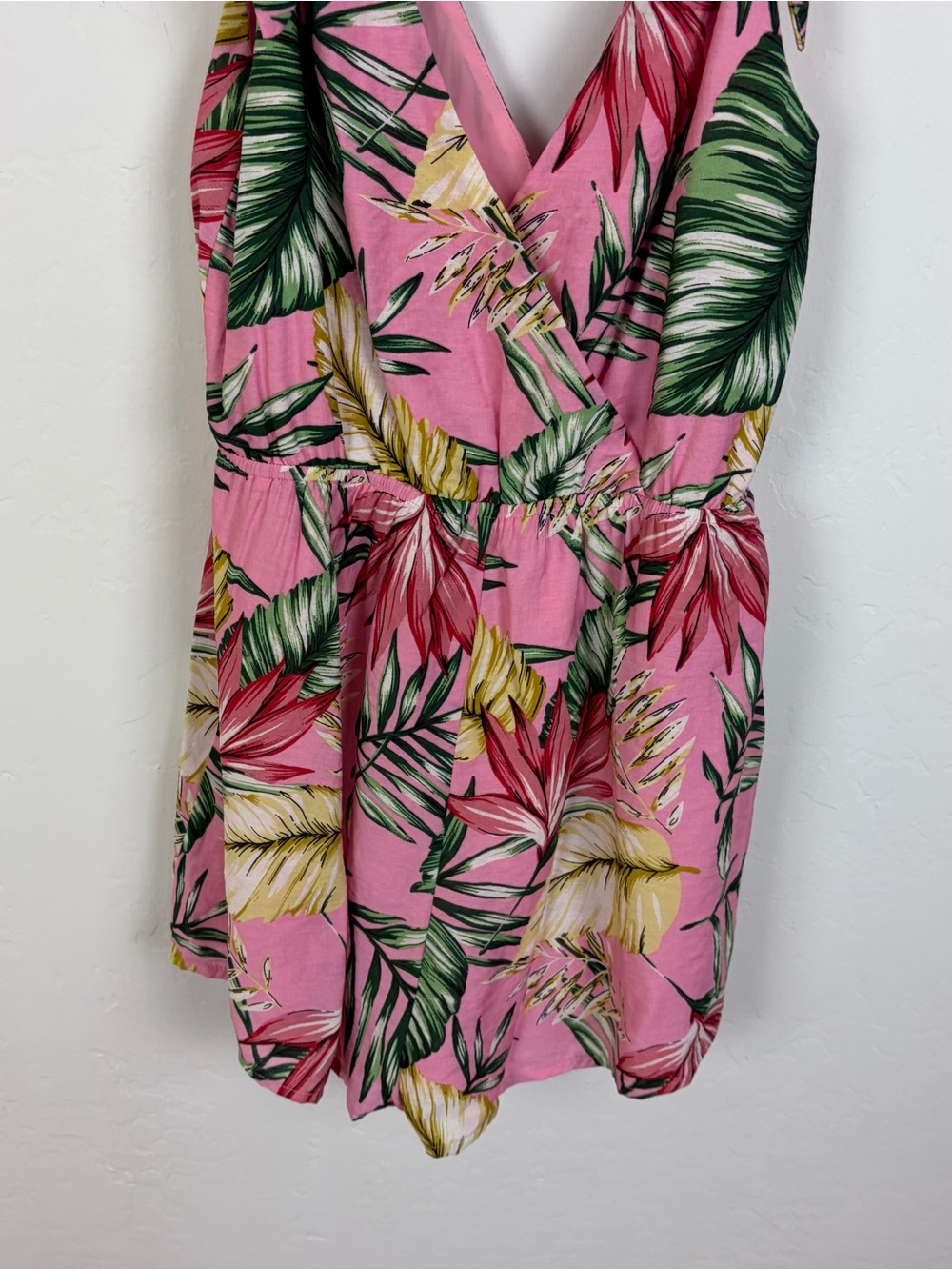 Superdown Penelope Palm Front Wrap Romper - Picture 5 of 9